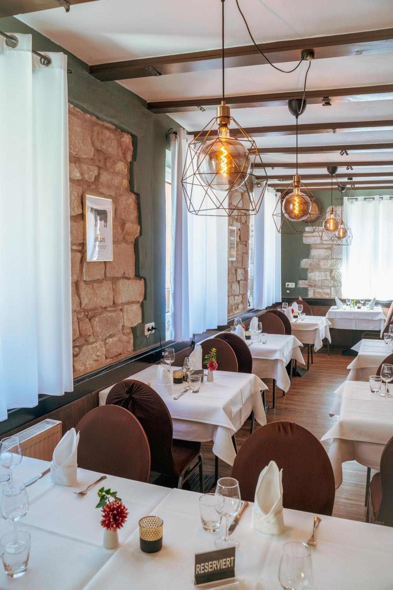 גאגנאו Landhotel Engel & Kreuz מראה חיצוני תמונה