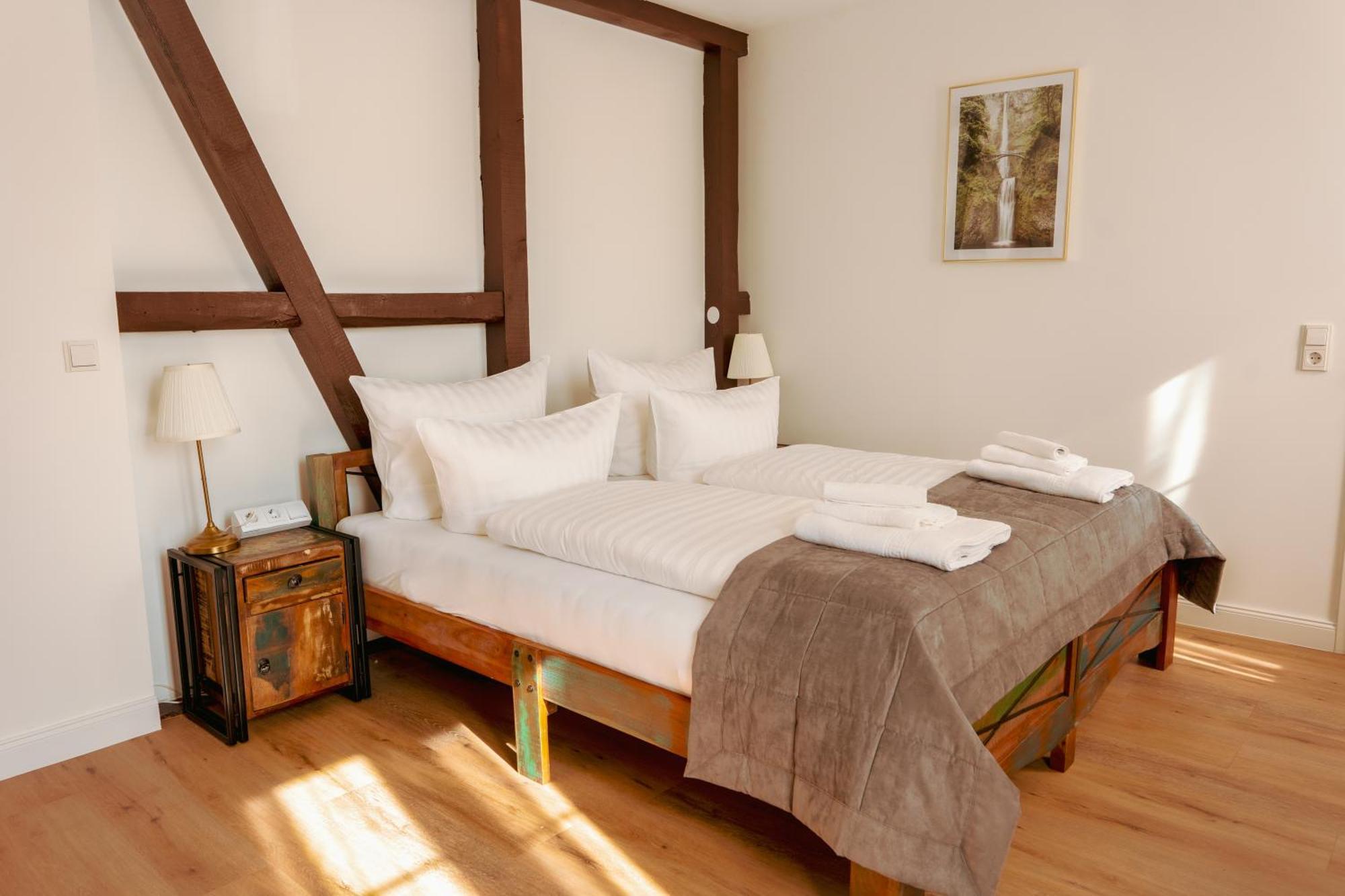גאגנאו Landhotel Engel & Kreuz מראה חיצוני תמונה